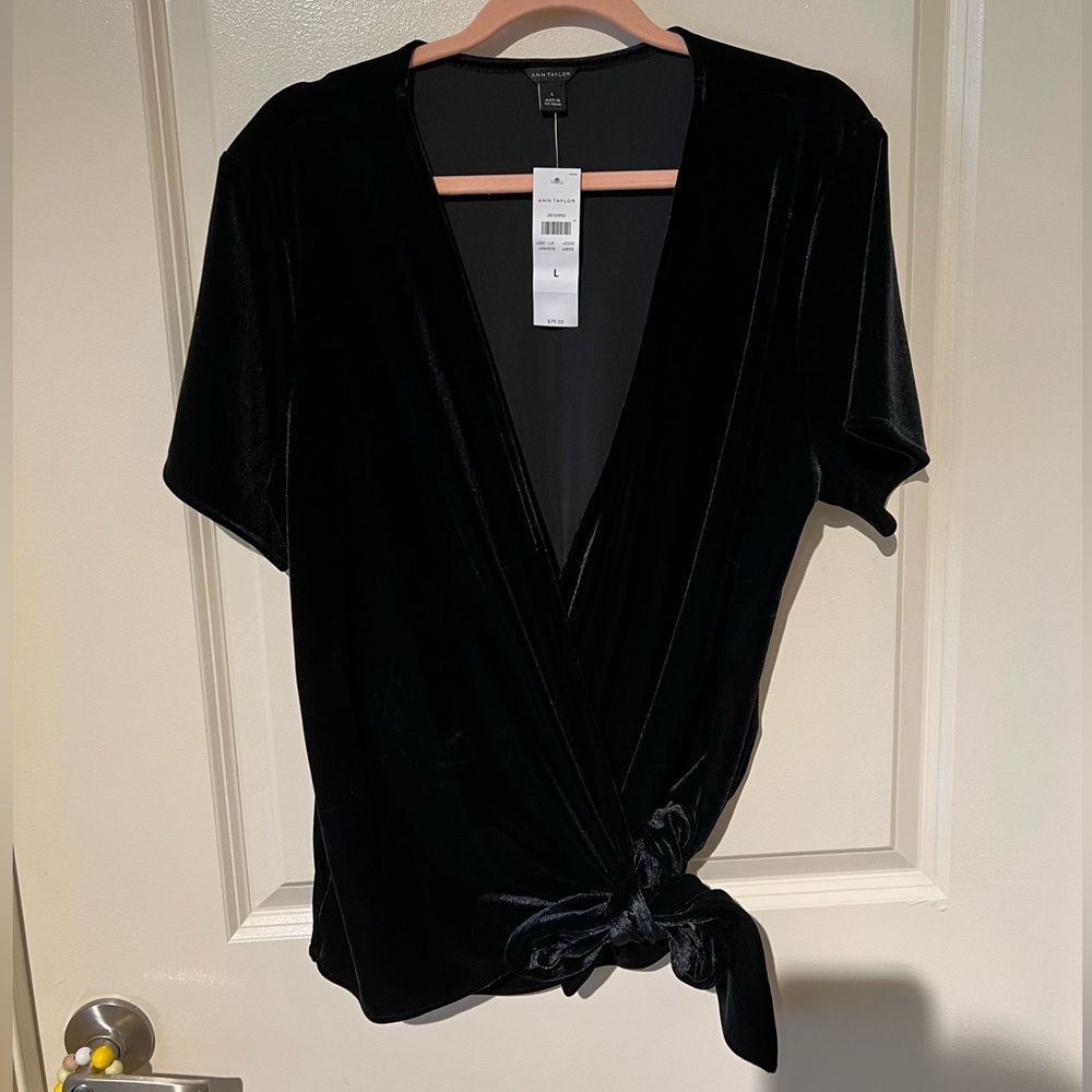 Velvet Ann Taylor blouse with tie